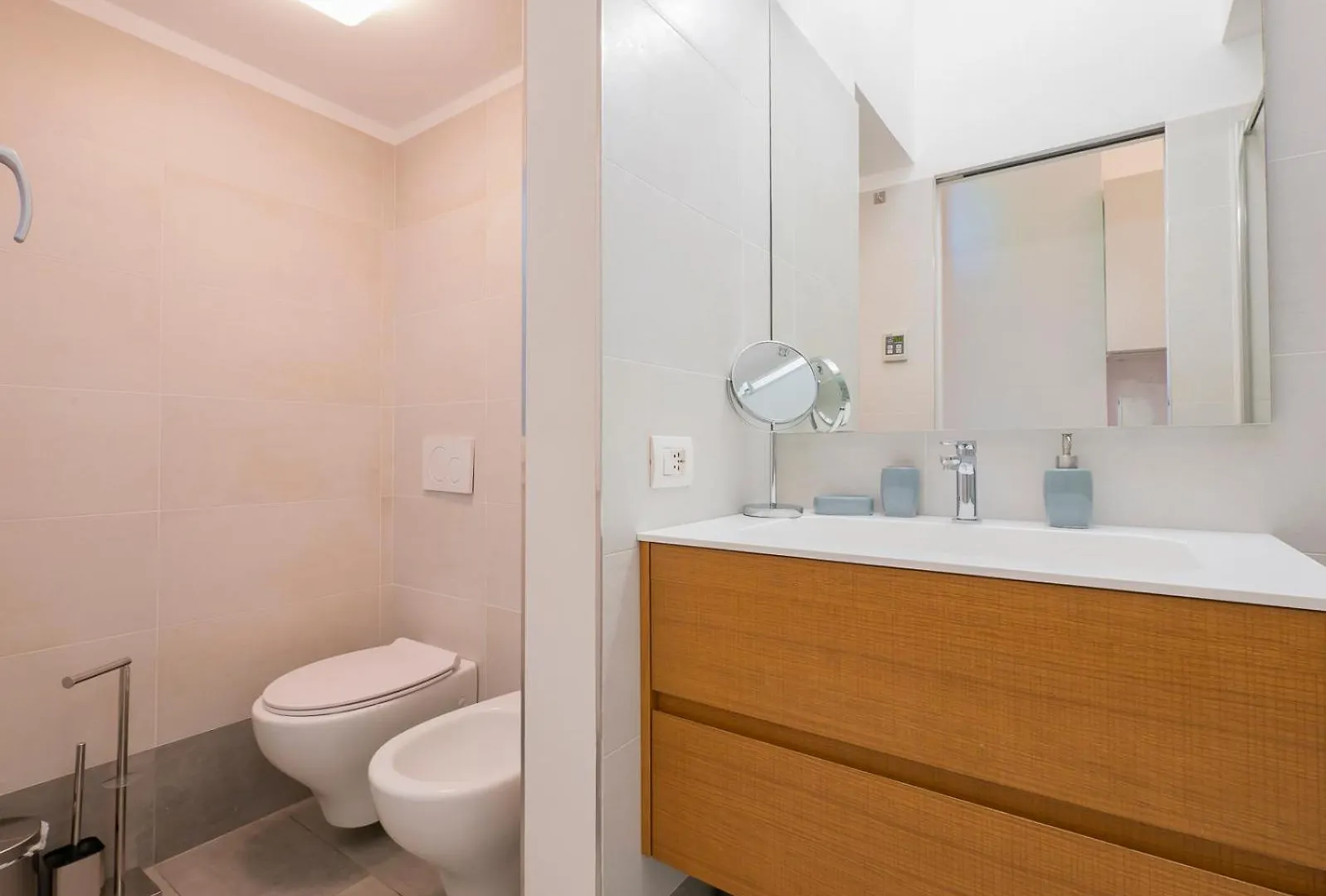 Appartement Sant'Agostino-Centro Near M2 à Milan Italie